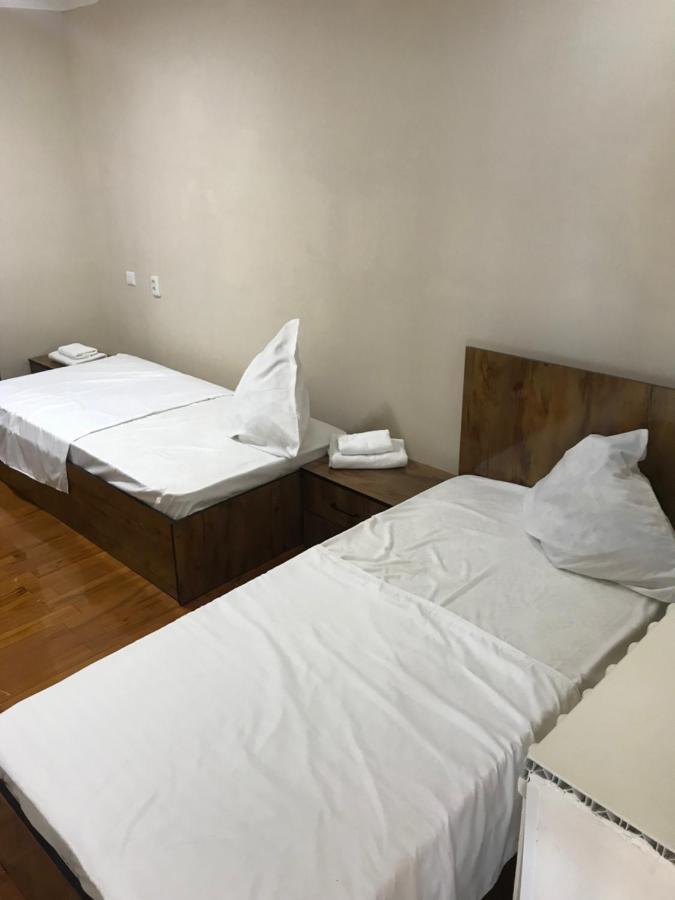 Astoria B&B Ош Екстер'єр фото