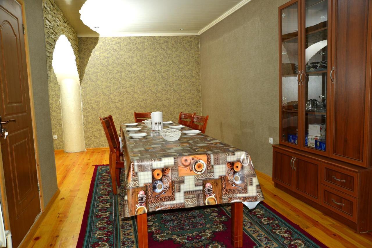 Astoria B&B Ош Екстер'єр фото