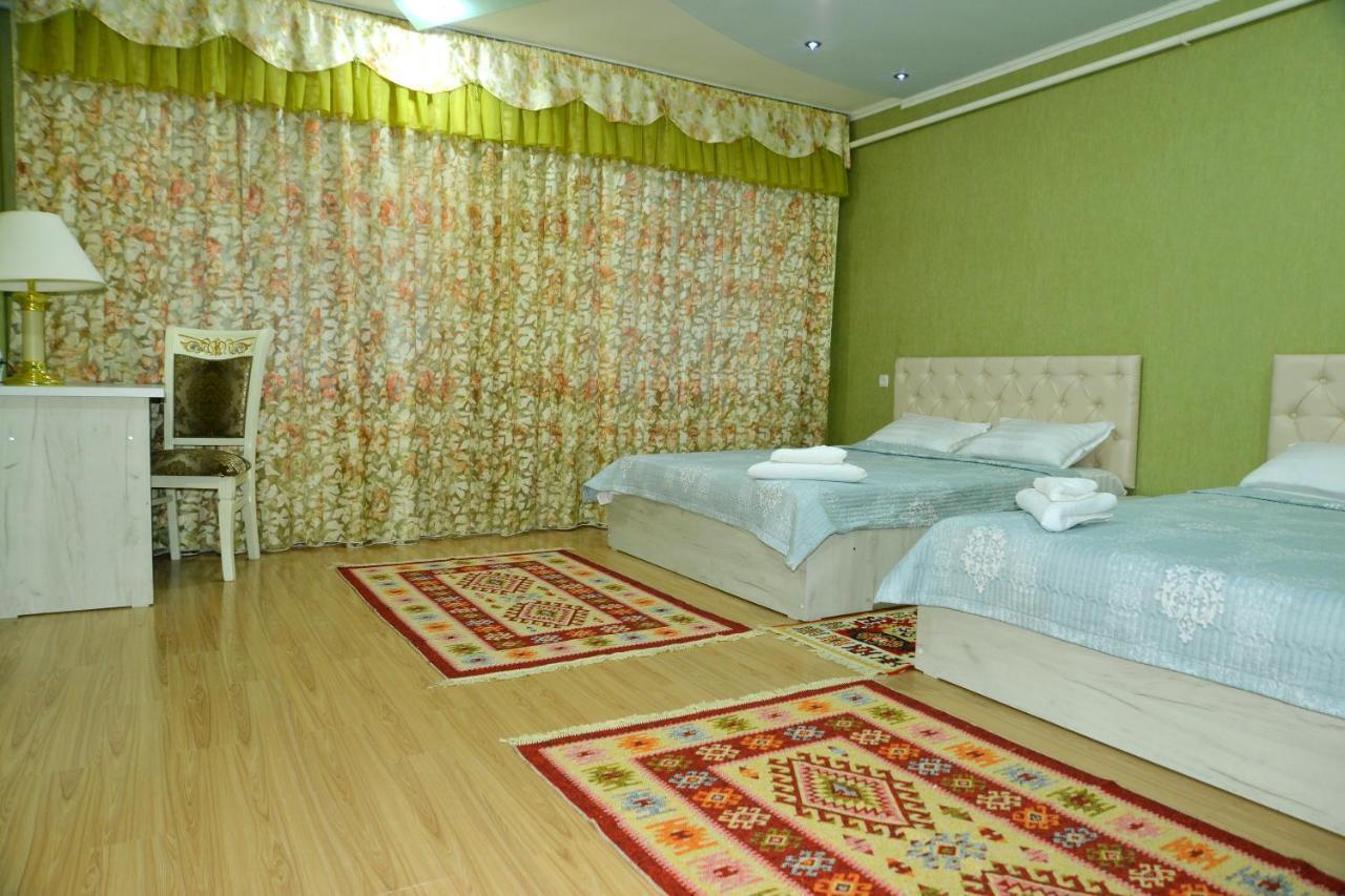 Astoria B&B Ош Екстер'єр фото